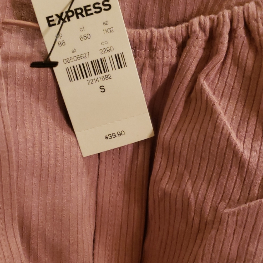 Express - Picture 4 of 4